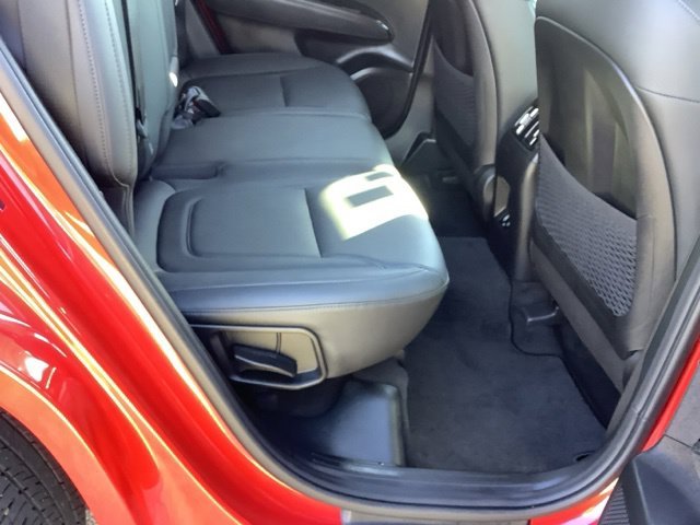 Used 2022 Calypso Red Hyundai SEL image 17