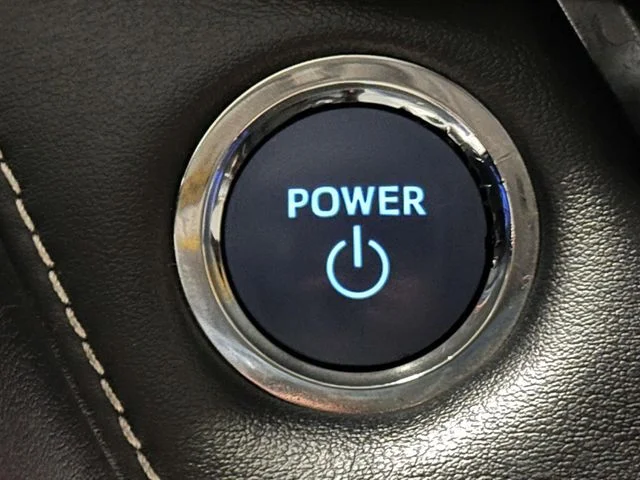 Used 2017 Magnetic Gray Metallic Toyota XLE image 28