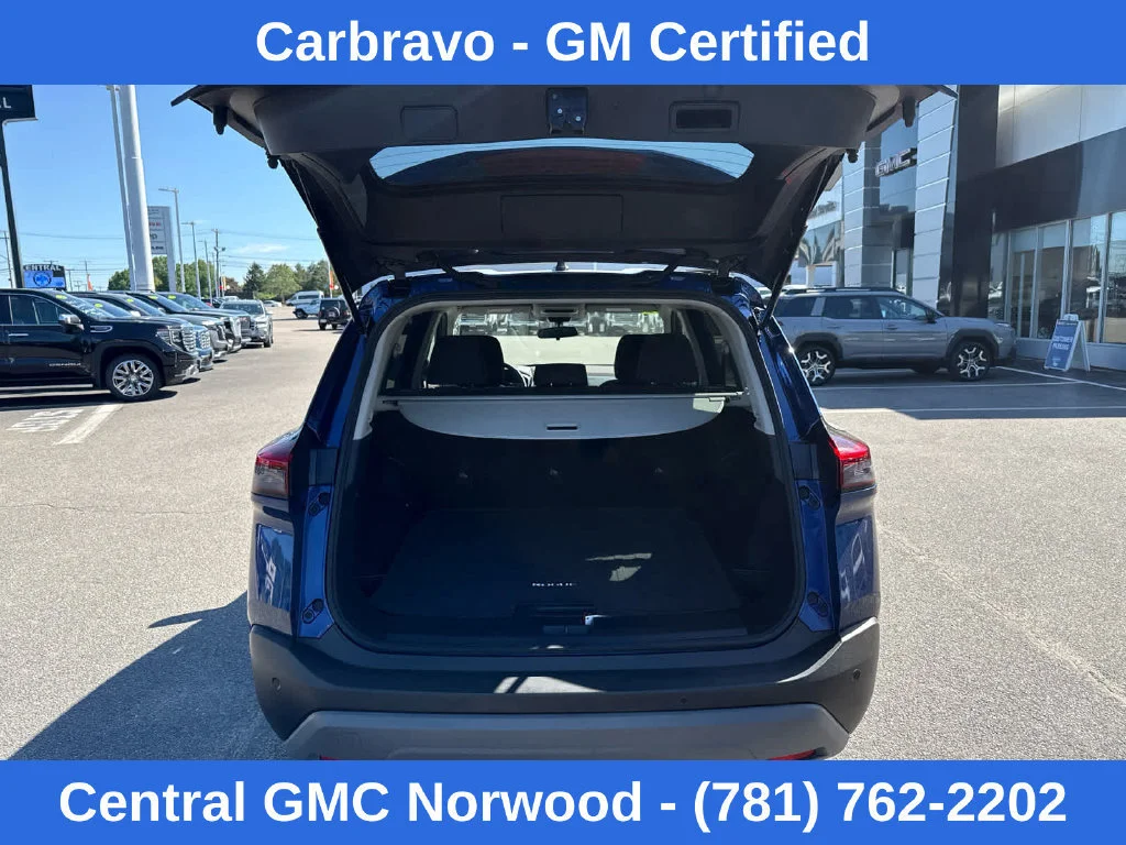 Used 2023 Caspian Blue Nissan S image 10