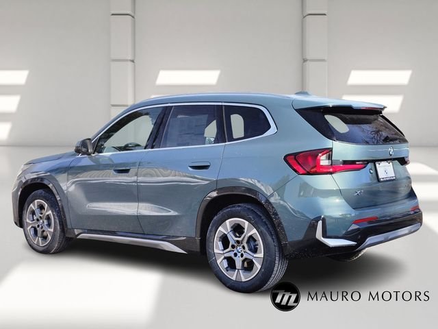 New 2026 Green BMW xDrive28i image 5