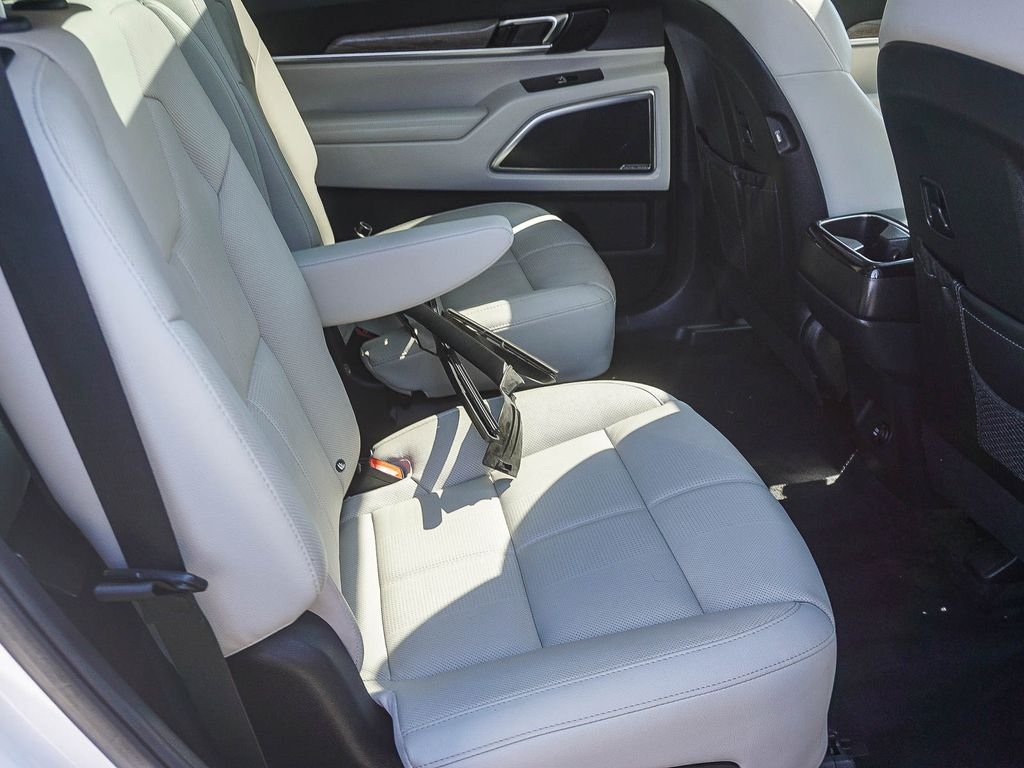 Certified Used 2021 White Kia SX image 14