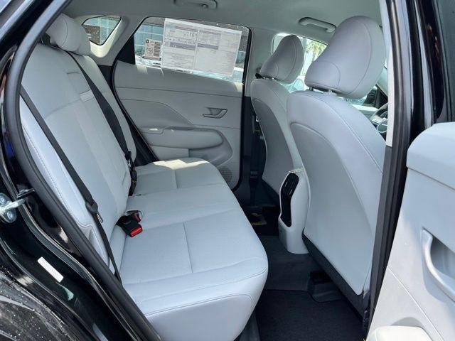 New 2026 Black Hyundai SEL Sport FWD image 20