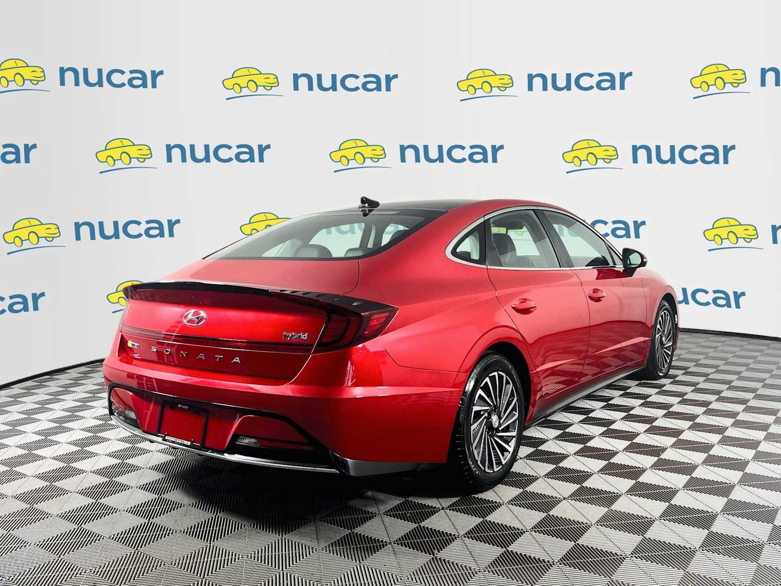 Used 2021 Calypso Red Hyundai Limited image 7