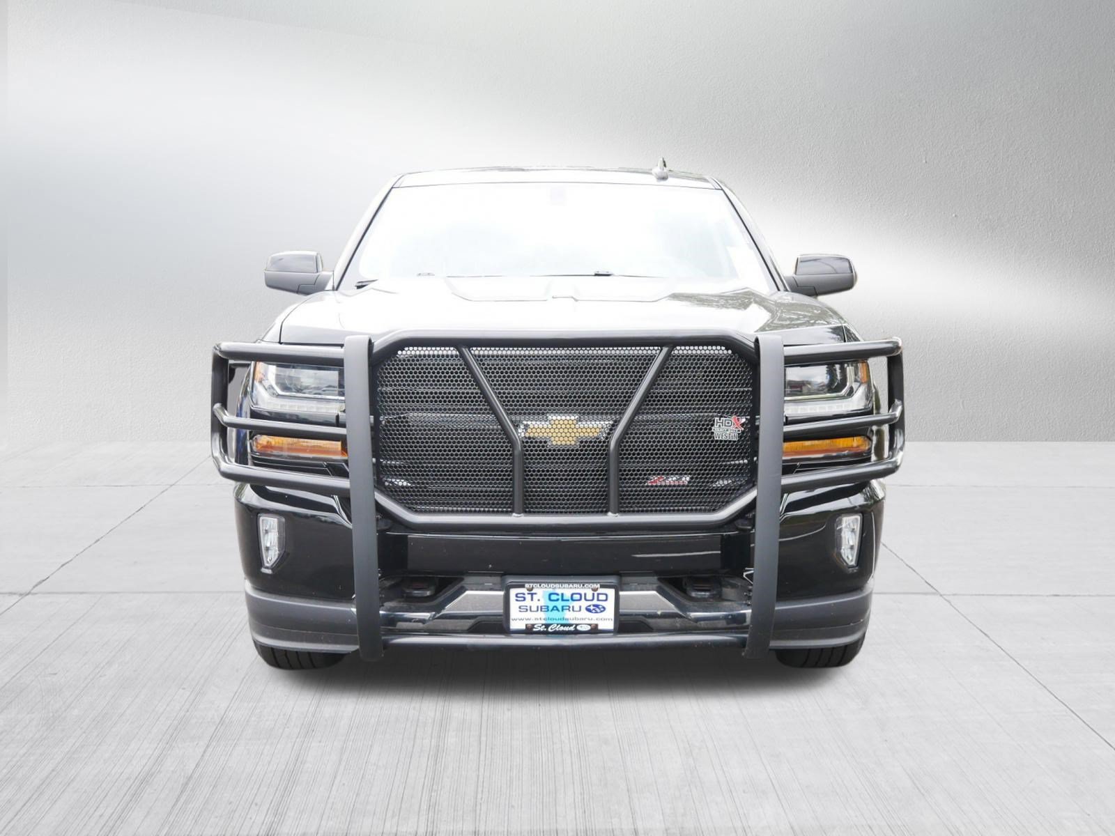 Used 2018 Chevrolet Silverado 1500 LT with VIN 1GCVKRECXJZ375723 for sale in Saint Cloud, Minnesota