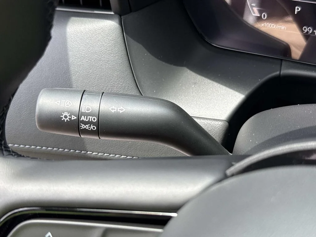 New 2026 Jet Black Mica Mazda 2.5 S Preferred AWD image 40