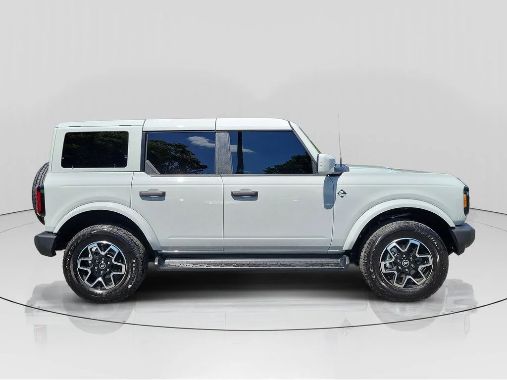 Used 2026 White Ford Outer Banks image 8
