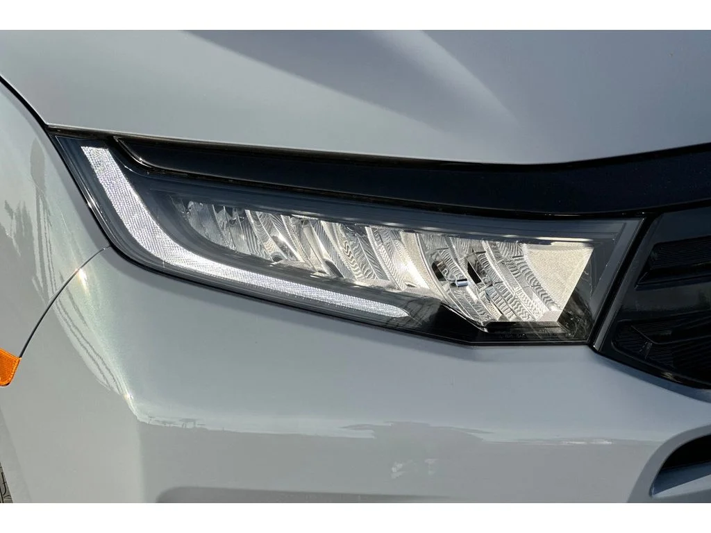 New 2026 Sonic Gray Pearl Honda Elite image 30