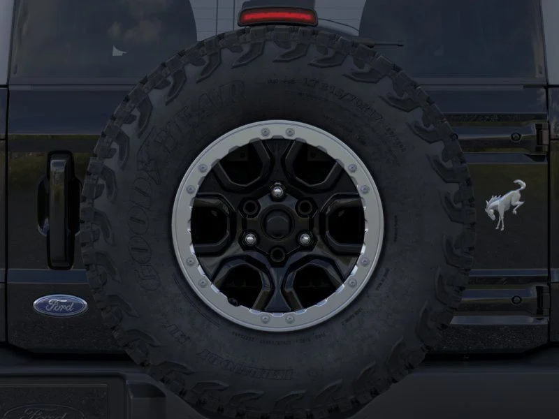New 2025 Shadow Black Ford Outer Banks image 25