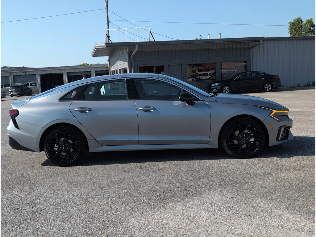 New 2026 Steel Matte Gray Kia GT-Line FWD image 6
