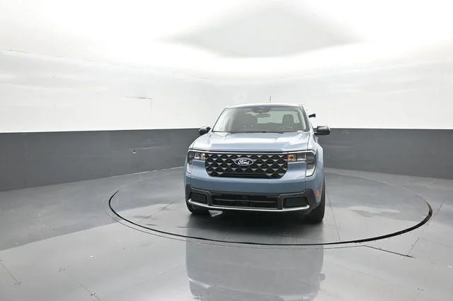 New 2026 Azure Gray Metallic Tri-Coat Ford XLT image 4