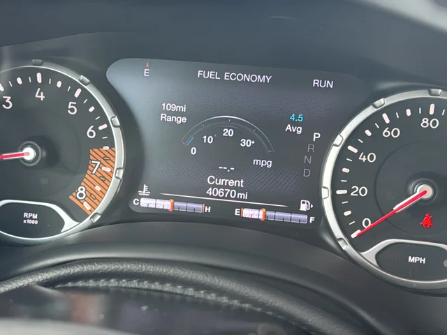 Used 2020 Gray Jeep Limited image 12
