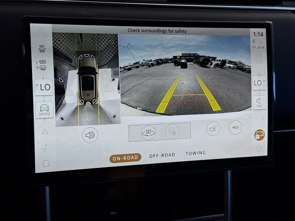 New 2026 Fuji White Land Rover SE image 33