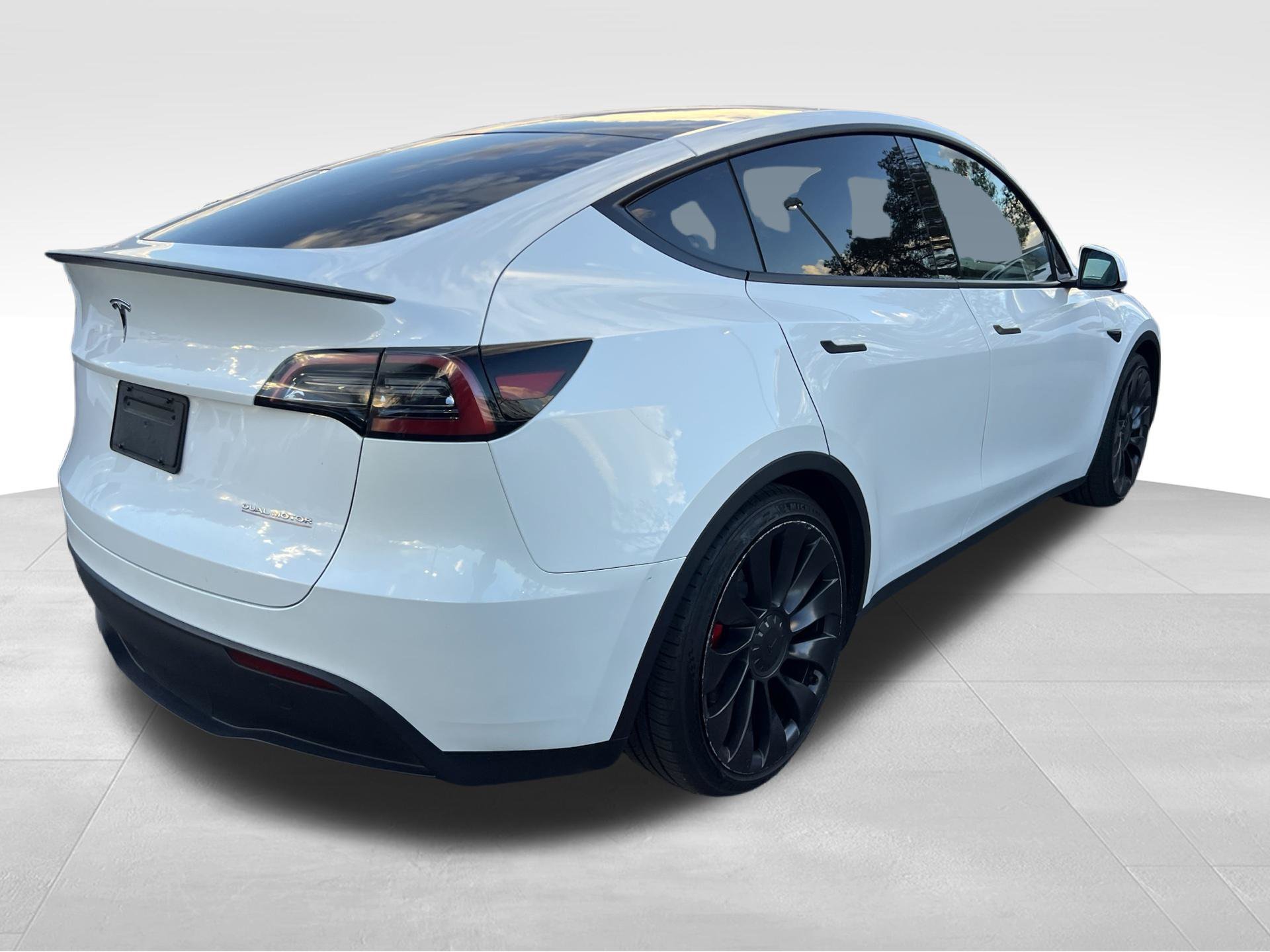 Used 2023 White Tesla Performance image 5