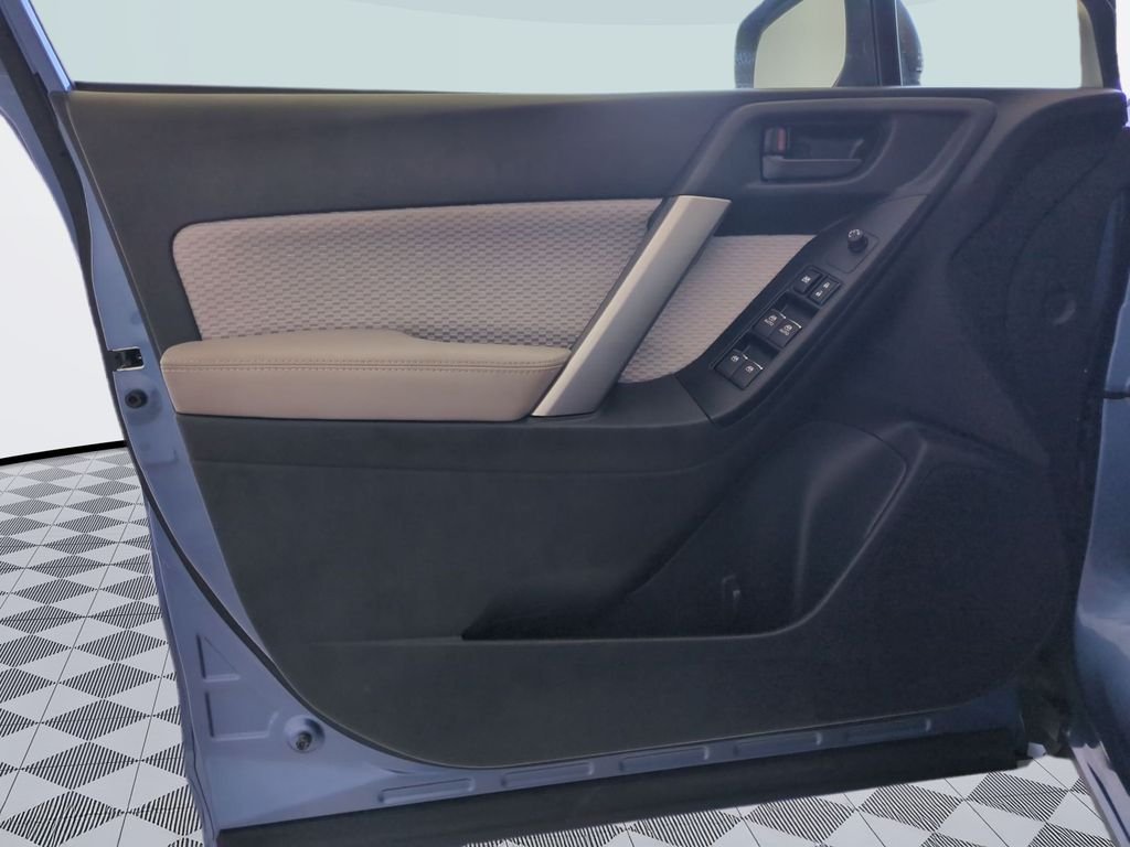 2018 Subaru Forester Base - Photo 10