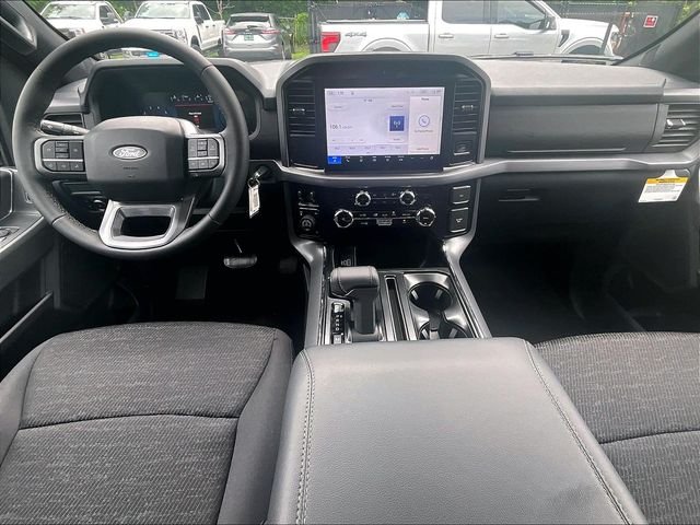 2026 Ford F-150 — photo 6
