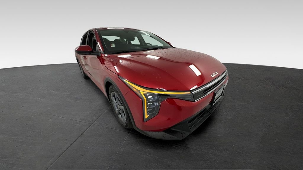2026 Kia K4 LXS AT's photo