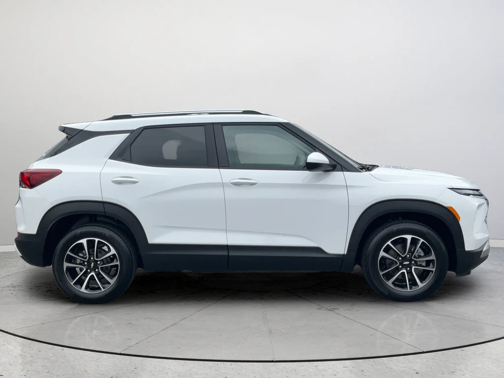 2026 Chevrolet Trailblazer LT - Photo 4
