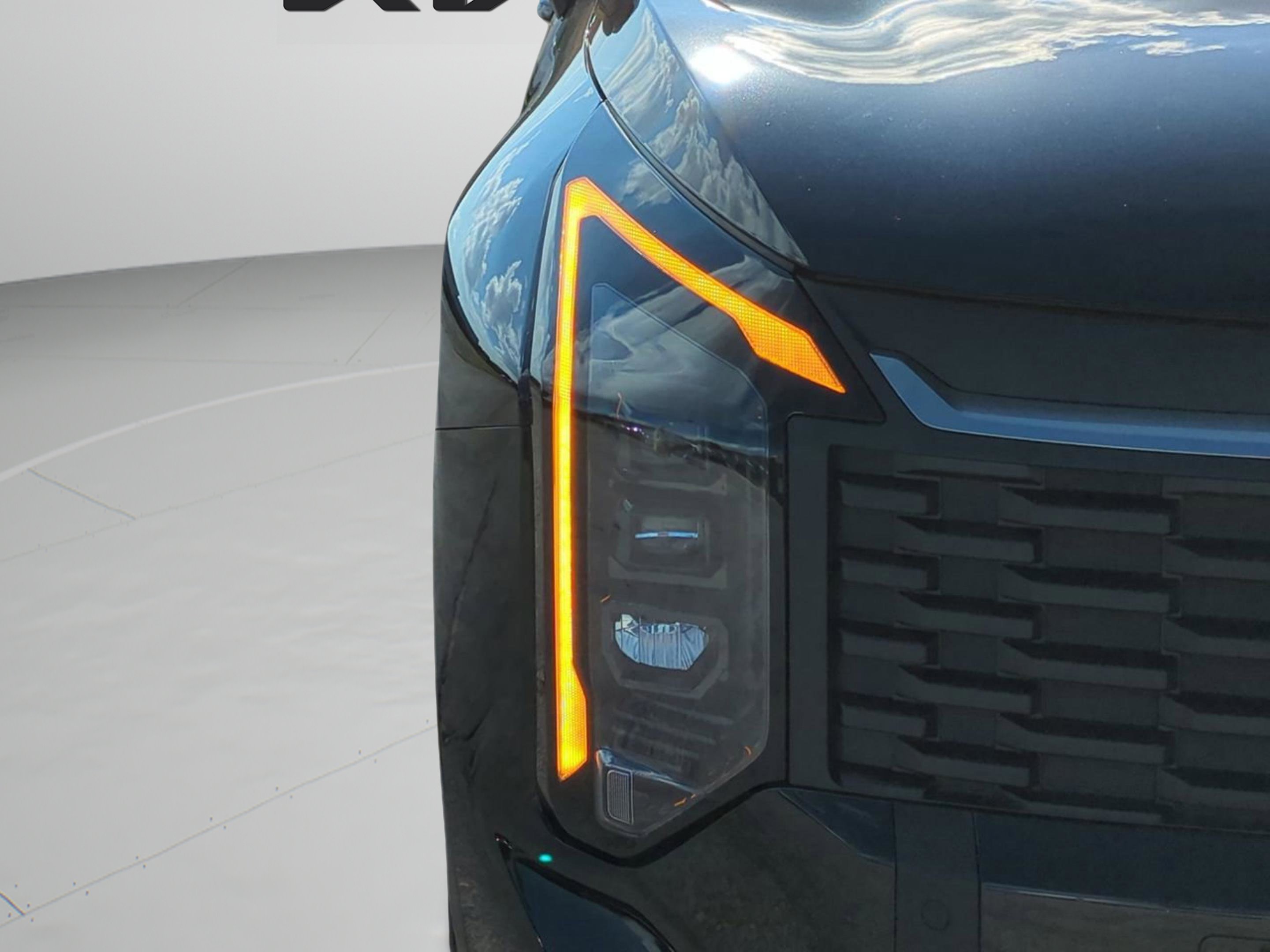 New 2026 Fusion Black Kia LX image 12