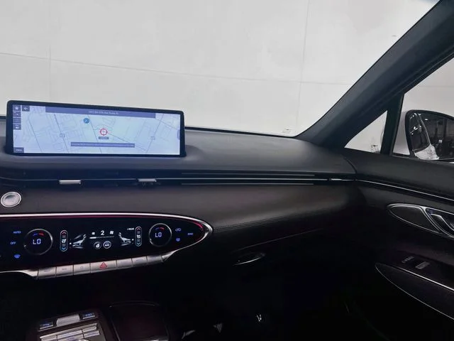 Used 2023 White Genesis 2.5T image 20