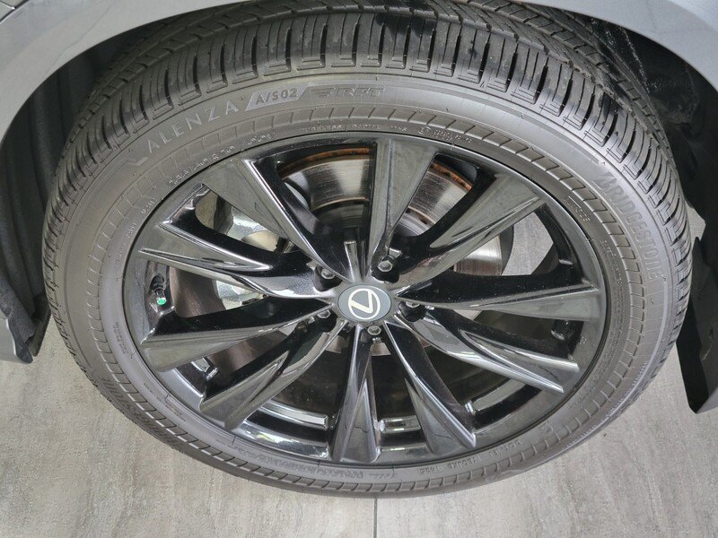 2026 Lexus NX 350 F-Sport - Photo 8