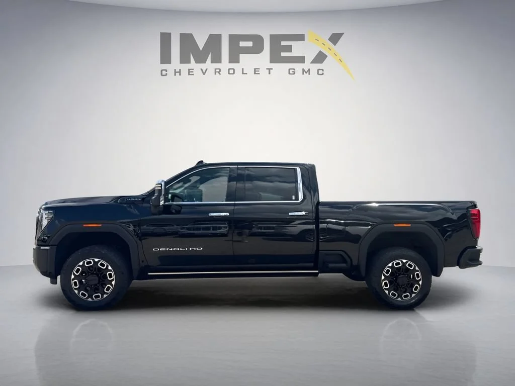 Used 2024 Onyx Black GMC Denali Ultimate image 2