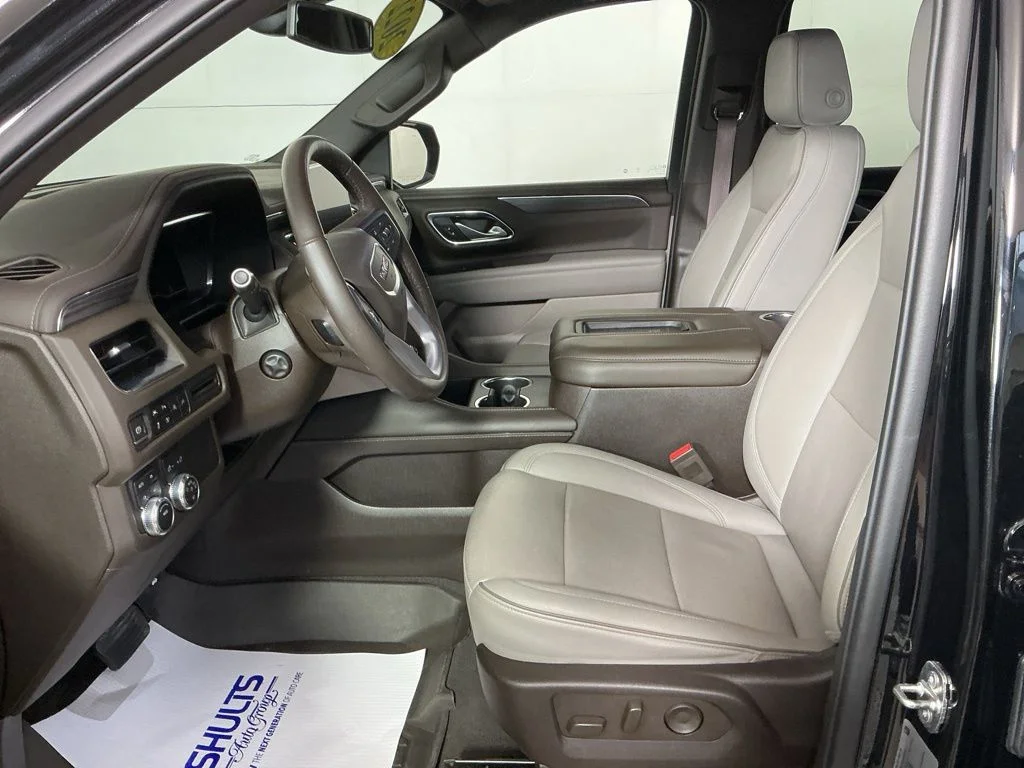 Certified Used 2022 Black GMC SLT image 10