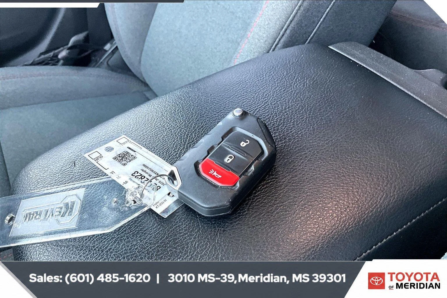Used 2025 Black Clearcoat Jeep Rubicon image 9