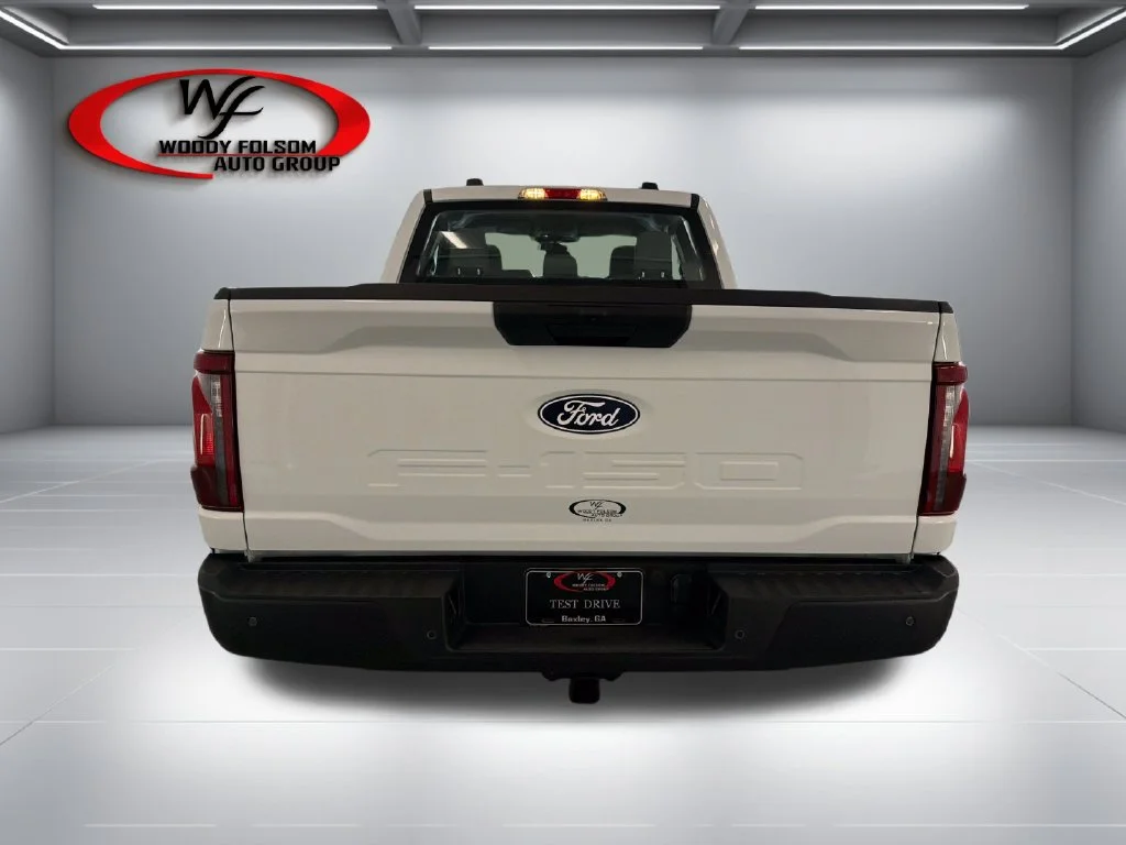 New 2026 Oxford White Ford XL image 7