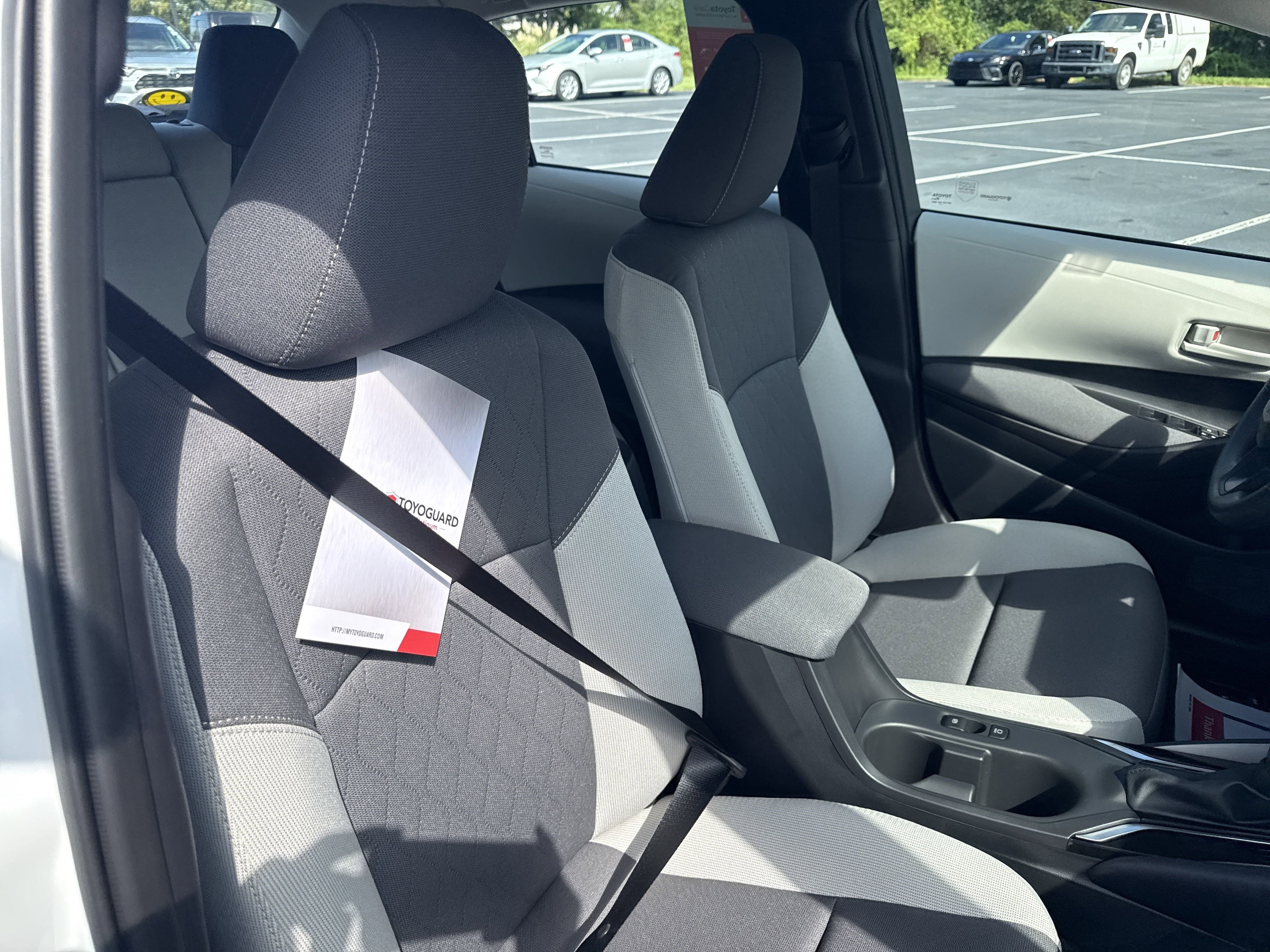 Used 2025  Toyota  image 34