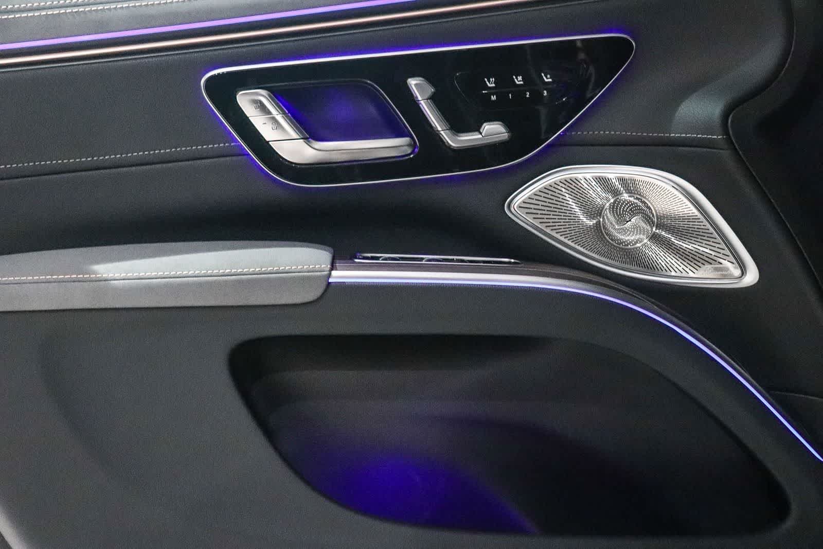 New 2026 Selenite Grey Metallic Mercedes-Benz EQS 400 image 23