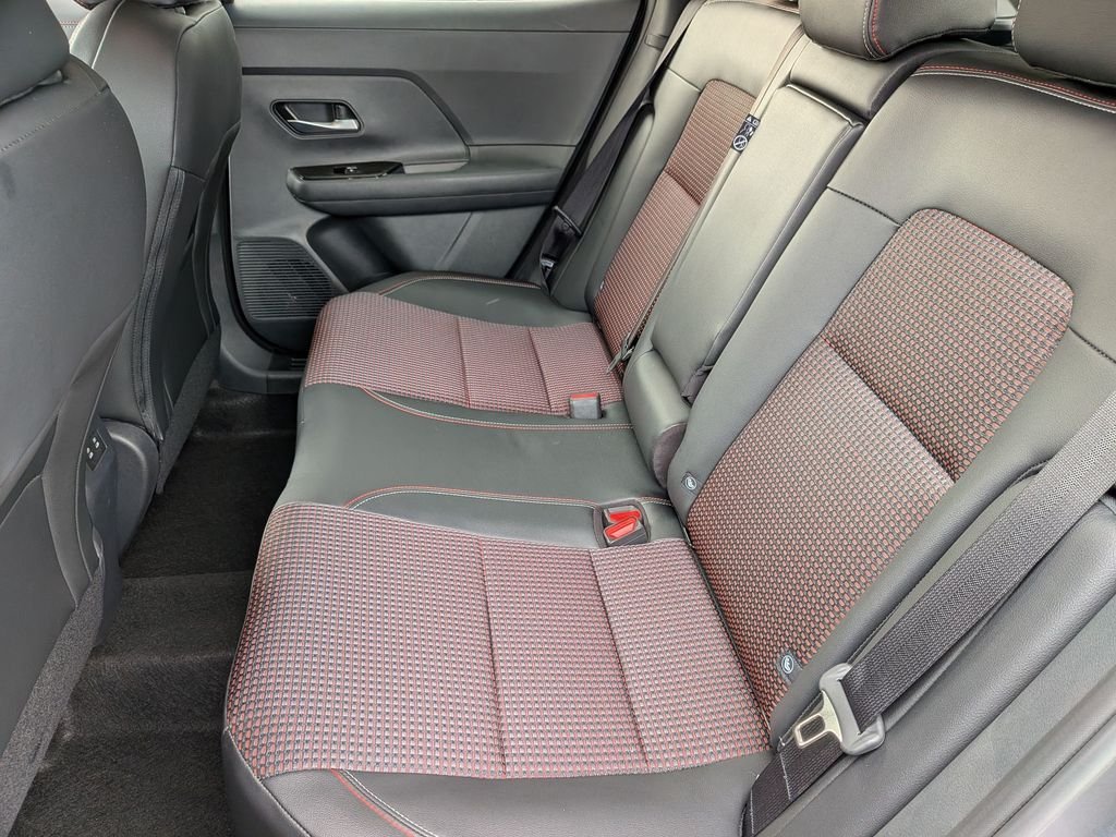 New 2026 Gray Nissan SR image 25