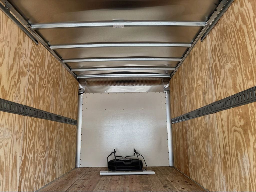 New 2026  Mercedes-Benz Knapheide Dry Box image 43