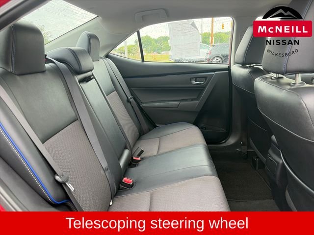 2017 Toyota Corolla SE - Photo 14