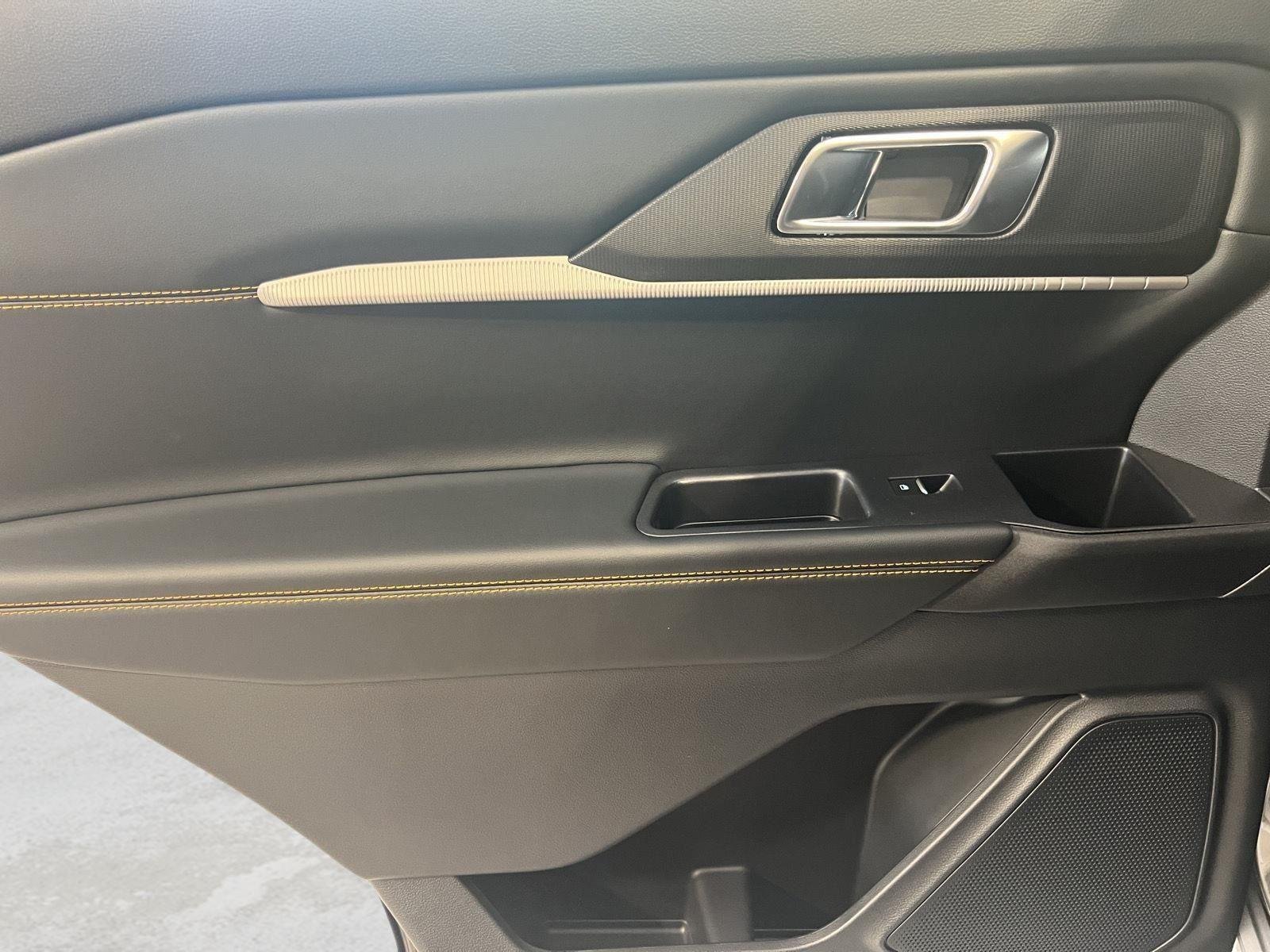 New 2026 Carbonized Gray Metallic Ford Tremor® image 53