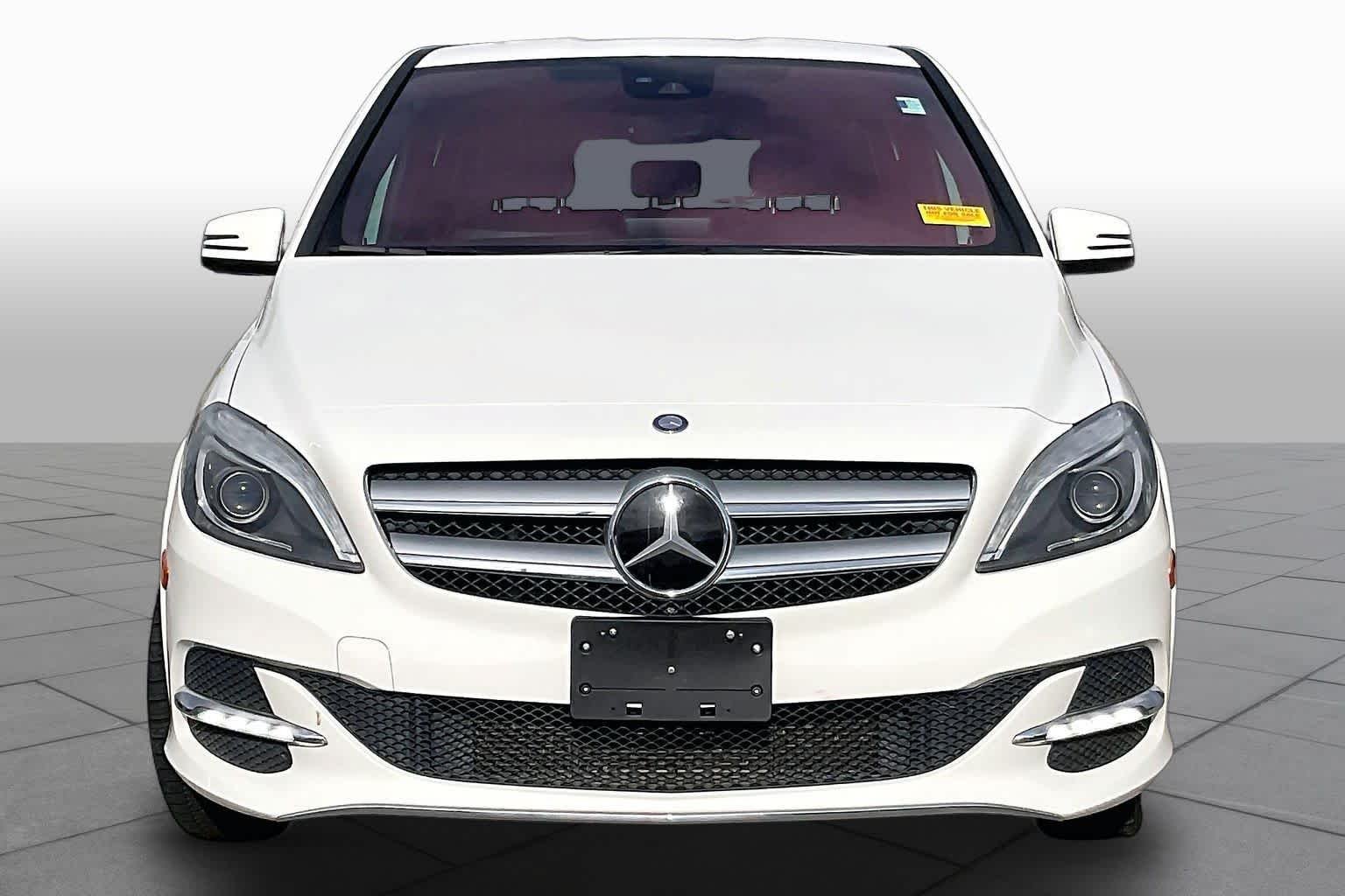 Used 2017 Cirrus White Mercedes-Benz B 250e image 3