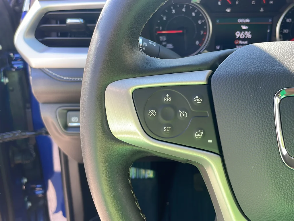 Used 2023 Blue GMC SLT image 16