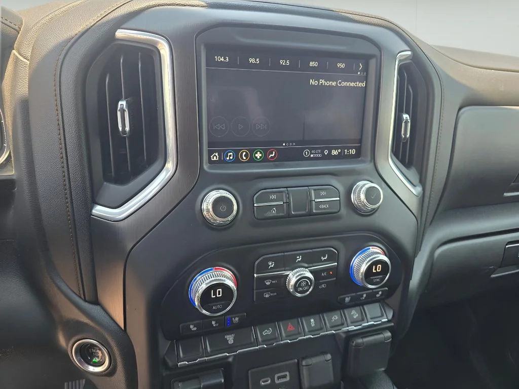 Used 2021 Summit White GMC AT4 image 19