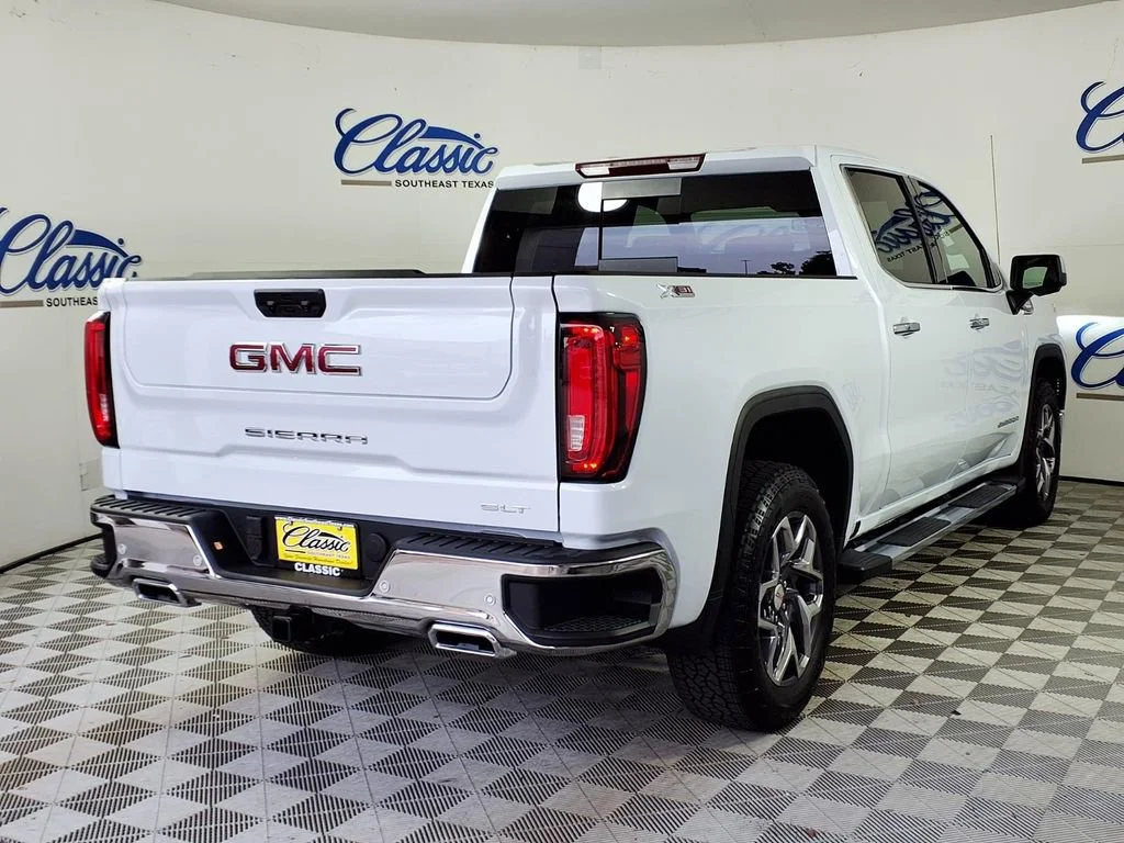 New 2026 Glacier White Tricoat GMC SLT image 7