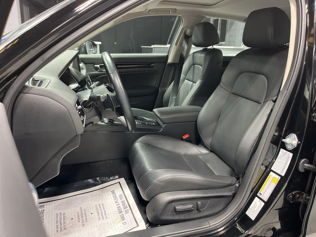 2024 Honda Civic Touring - Photo 12