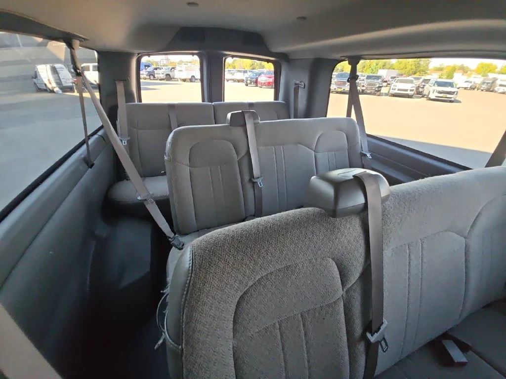 2023 Chevrolet Express Passenger LS - Photo 29