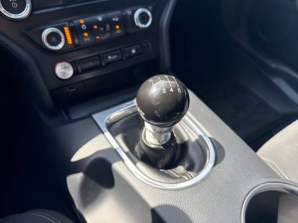 Used 2019 Gray Ford GT image 8