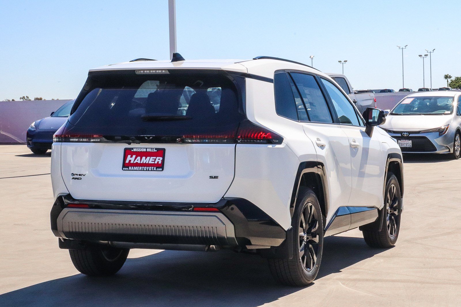 New 2026 Ice Cap Toyota SE image 6