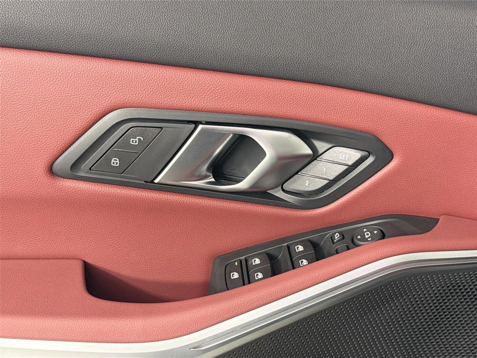 New 2026 Skyscraper Grey Metallic BMW 330i NA xDrive image 18