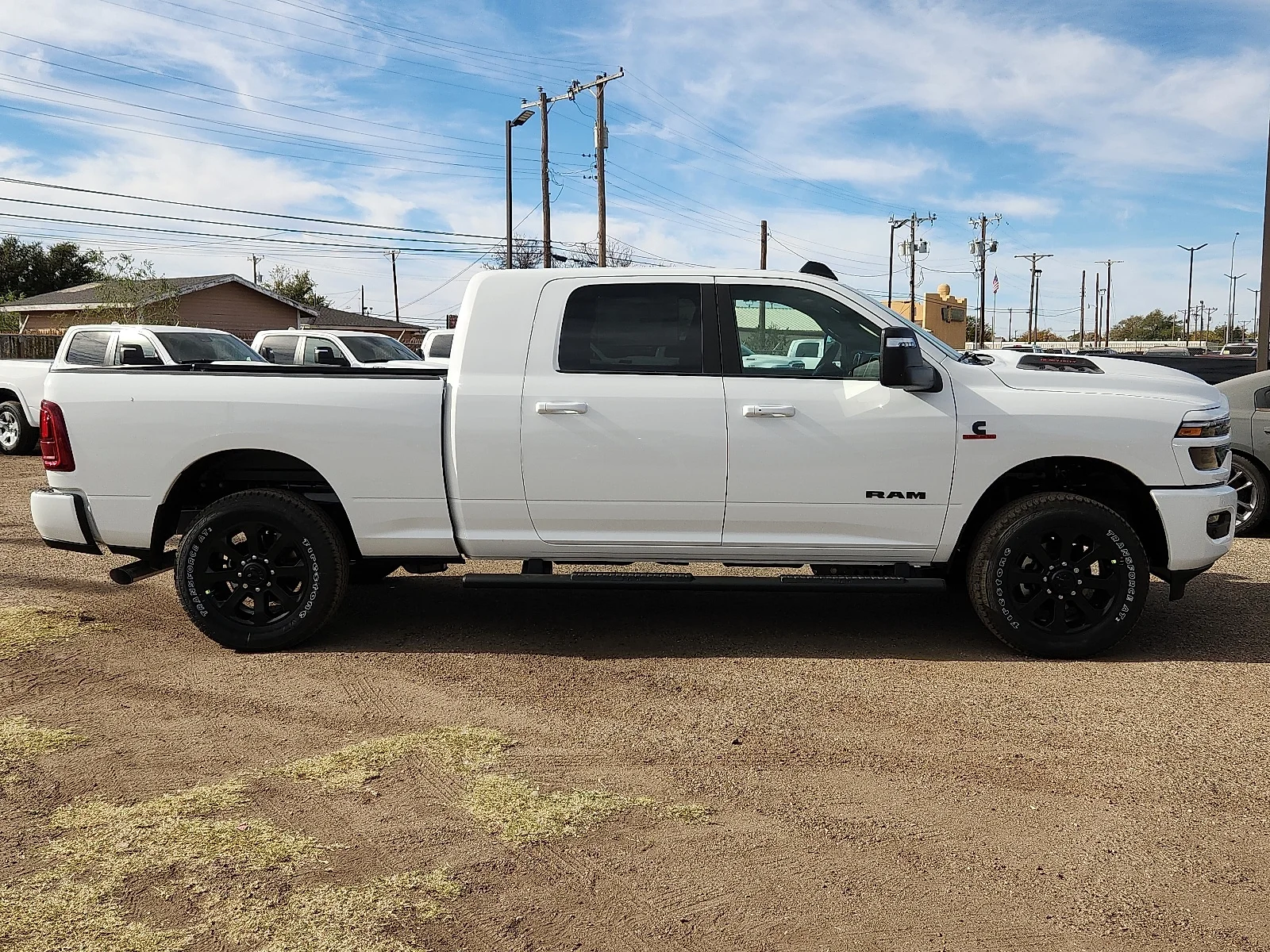 New 2026 PW7 Bright Whit Ram LARAMIE MEGA CAB 4X4 6