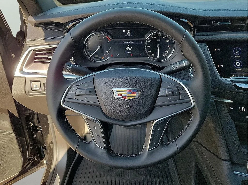 2025 Cadillac XT5 Luxury - Photo 16