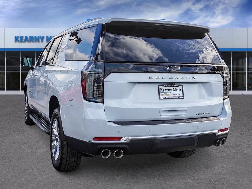 2026 Chevrolet Suburban Premier - Photo 6