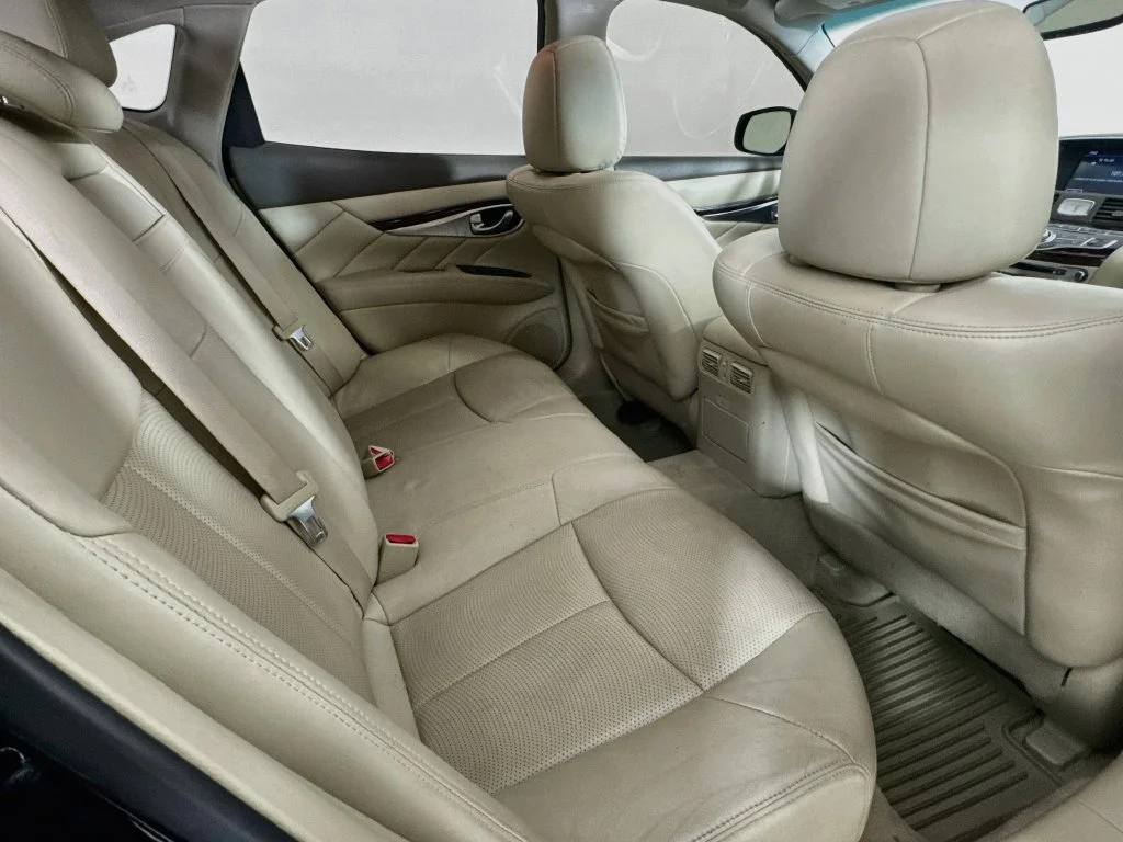 Used 2015 Black INFINITI 3.7 image 35