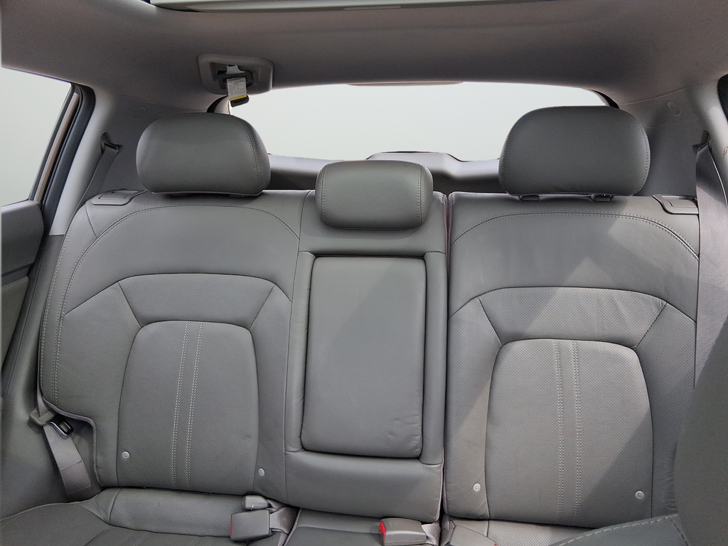 Used 2013 Beige Kia EX image 27