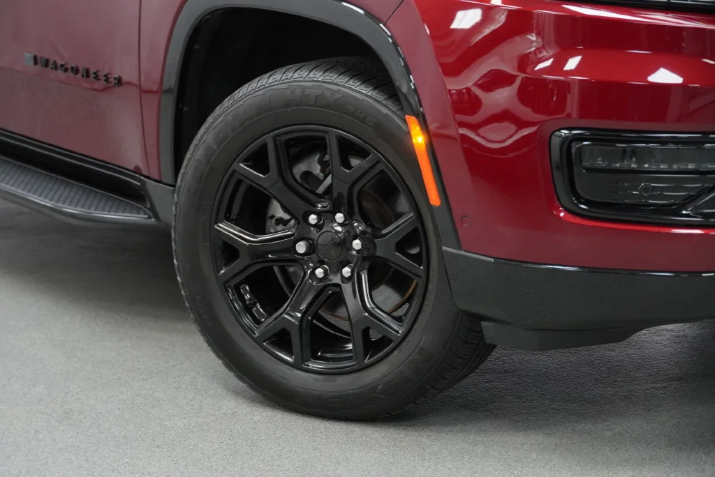Used 2024 Red Jeep Series II Carbide image 9