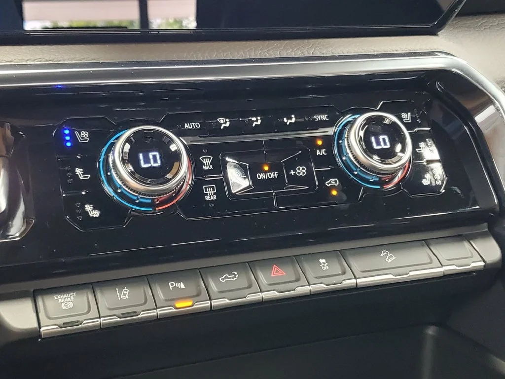 2026 GMC Sierra 2500HD Denali - Photo 16